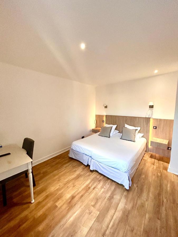Hotel Les Deux Coteaux Tain-lʼHermitage Kültér fotó