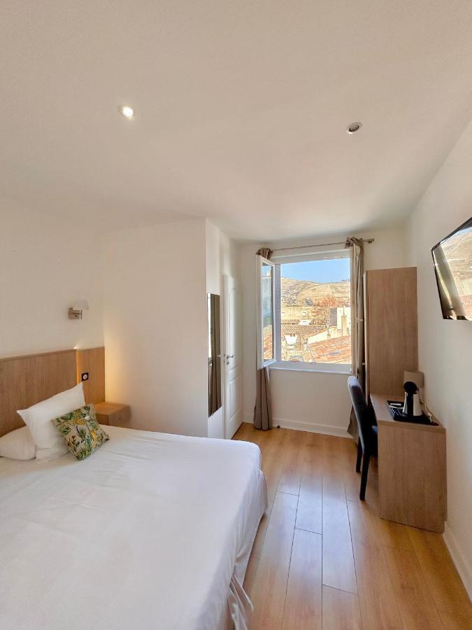 Hotel Les Deux Coteaux Tain-lʼHermitage Kültér fotó