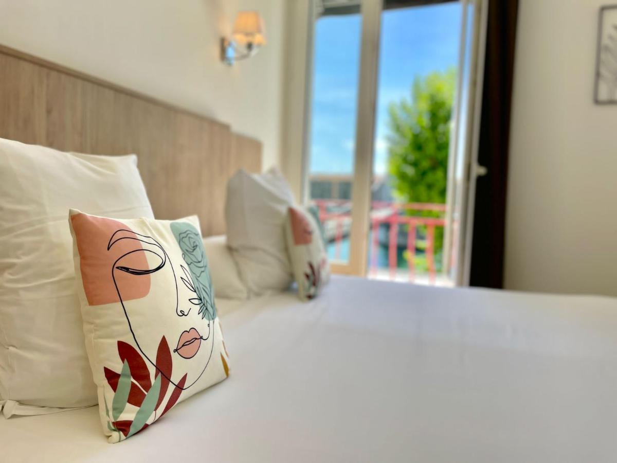 Hotel Les Deux Coteaux Tain-lʼHermitage Kültér fotó